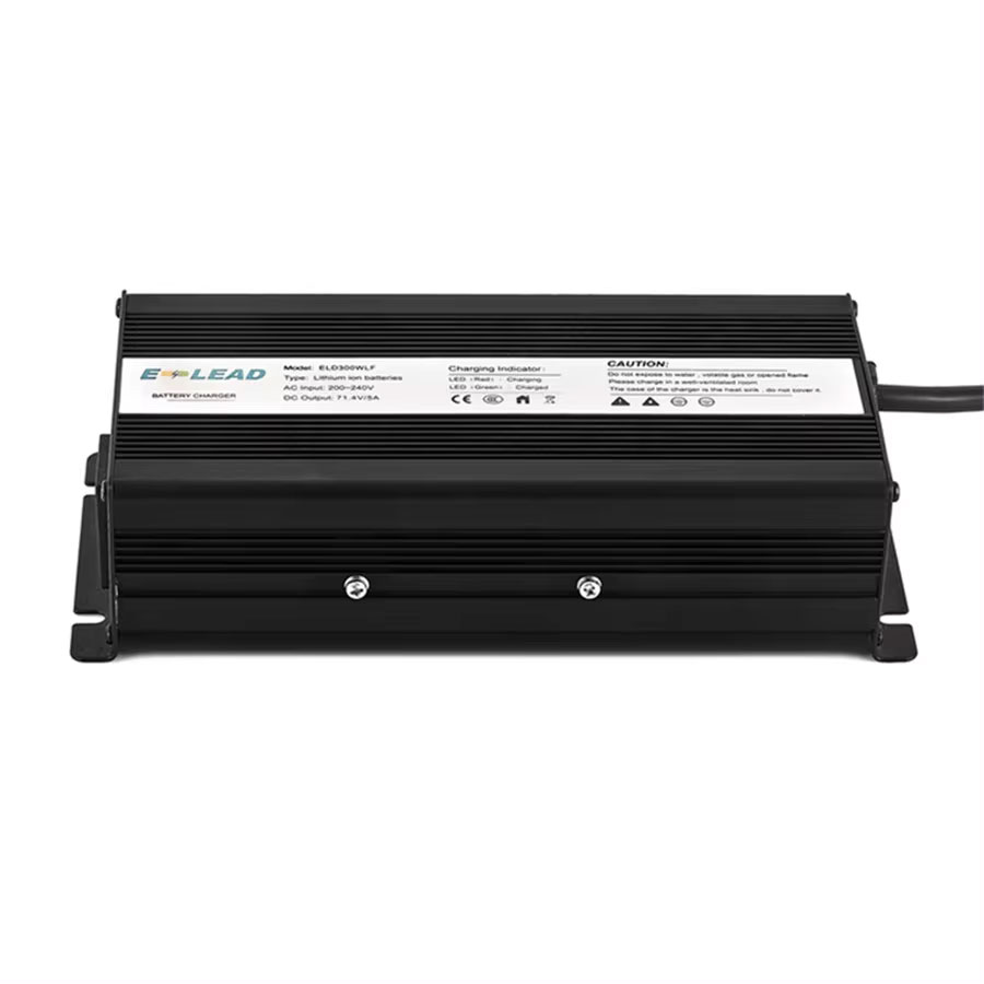 E3-300W-Battery-charger-4