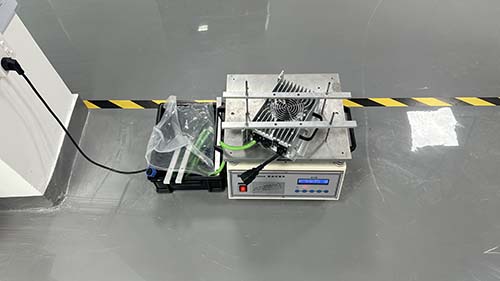 Vibration testing machine