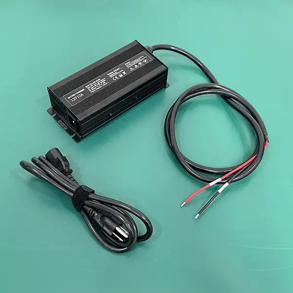 Electric Pallet Truck 12V 10A Lead Acid Battery Charger